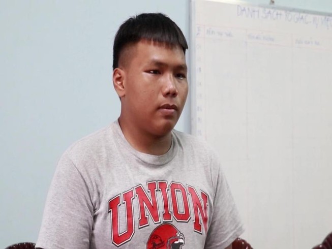 Giải quyết mâu thuẫn giúp bạn gái, 1 học sinh bị truy sát