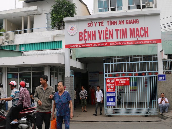 Bảo vệ Bệnh viện Tim mạch An Giang bị đâm trọng thương