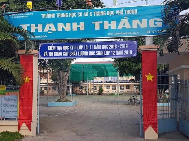 Hiệu phó lộ ảnh nóng, hiệu trưởng chịu trách nhiệm chính