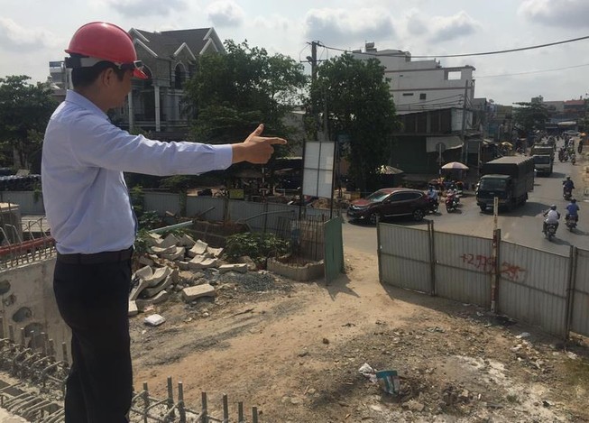 TP.HCM: Cầu đường “đứng hình”, cửa ngõ Tây Bắc thêm ùn tắc