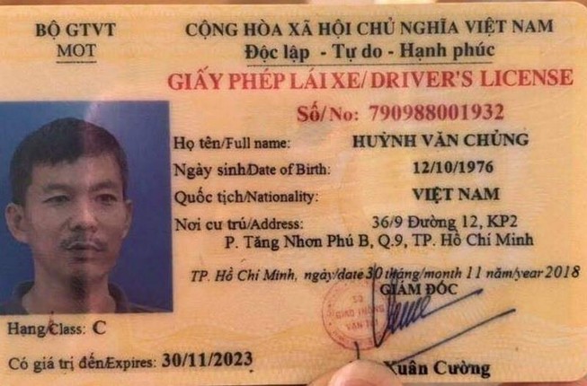 Sở Giao thông TP.HCM thông tin về bằng của người ép xe CSGT