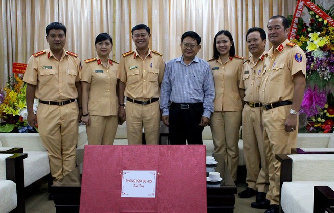 'Báo chí trước hết phải phục vụ nhu cầu của bạn đọc'
