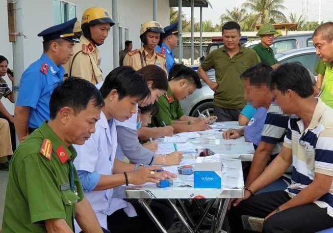 Tài xế dương tính ma túy lại đổ thừa do thuốc viêm họng