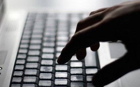 Công an hướng dẫn nhận diện các chiêu lừa qua mạng