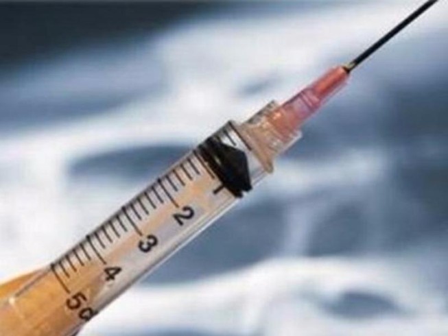 Sẽ triệu tập nữ giám đốc thuê người tiêm HIV ra tòa