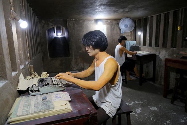 Bên trong căn hầm từng là xưởng in tuyệt mật giữa Sài Gòn