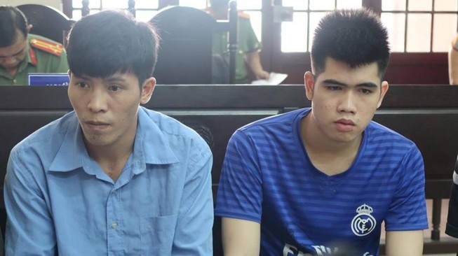 Nhóm ném đá, đập phá xe cảnh sát hầu tòa