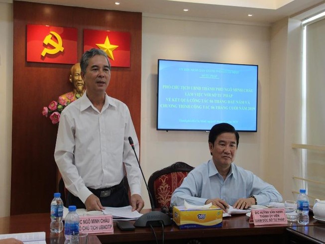 Phó Chủ tịch UBND TP.HCM làm việc với Sở Tư pháp