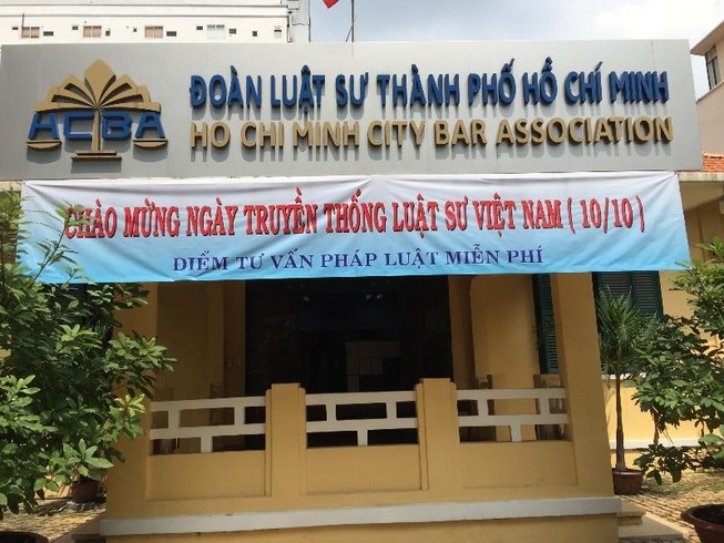 Nhiều hoạt động nhân ngày truyền thống Luật sư Việt Nam