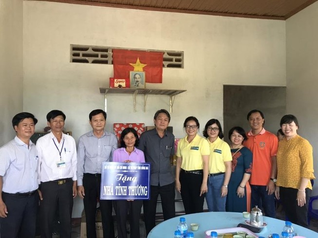 Sở Tư pháp TP.HCM tặng nhà tình thương tại Đồng Nai