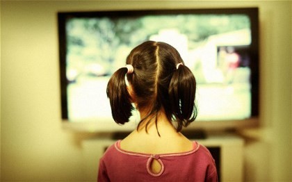 Thiếu nữ suýt mù mắt vì xem liền 18 tập phim Hàn Quốc