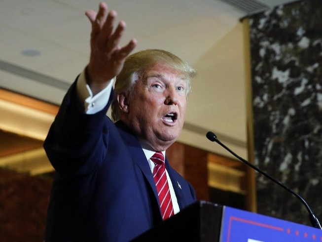 Ông Trump siết chặt du lịch, kinh doanh với Cuba