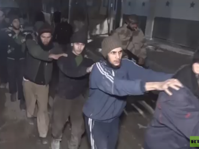 Phiến quân buông vũ khí, rời khỏi Đông Ghouta