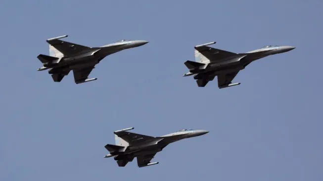 Chuyên gia nói gì vụ Trung Quốc nhận thêm 10 chiếc Su-35 Nga?