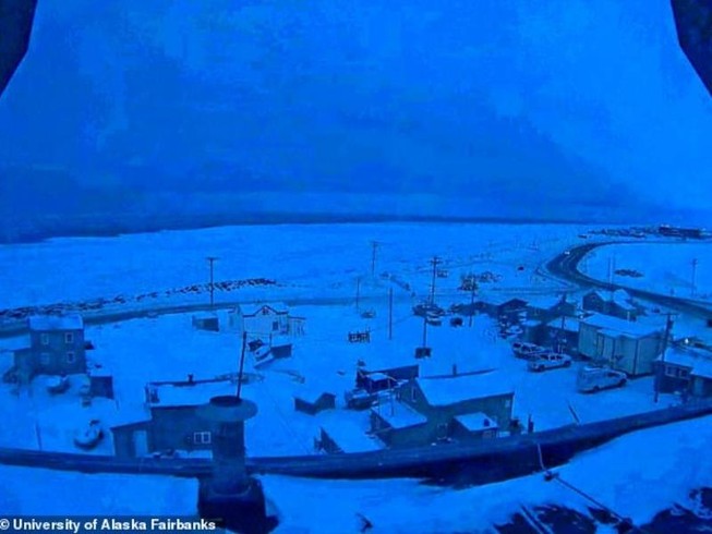Thị trấn ở Alaska trải qua 65 ngày không thấy mặt trời