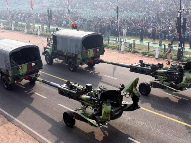 Đọ 'cơ bắp' Ấn Độ-Pakistan: Ai hơn?