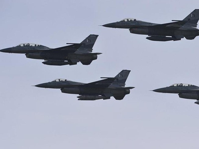 Pakistan nghi đưa toàn bộ phi đội F-16 tới biên giới với Ấn Độ