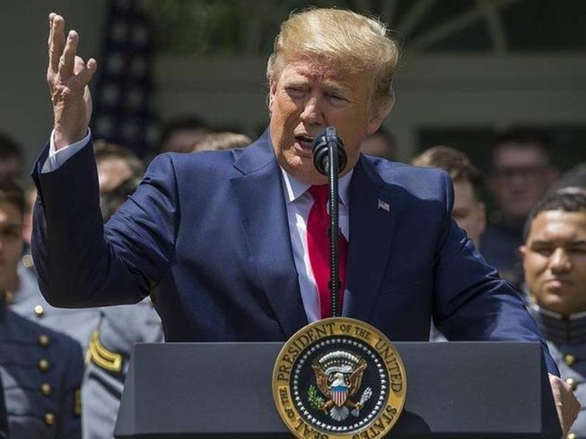 Ông Trump gia hạn trừng phạt Syria thêm một năm