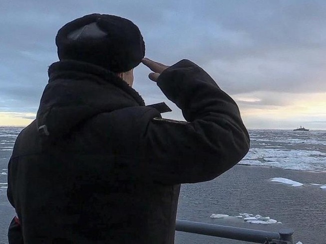 Vụ cháy tàu lặn Nga: Ông Putin lần đầu lên tiếng