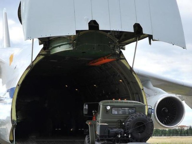 Thổ Nhĩ Kỳ thề 'ăn miếng trả miếng' nếu Mỹ trừng phạt vụ S-400