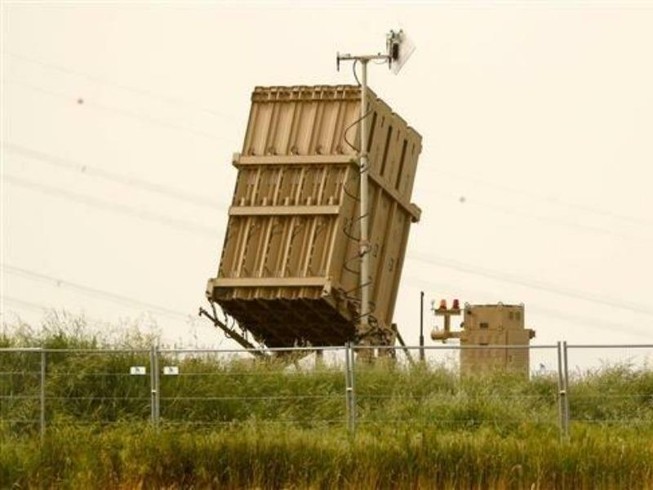 Mỹ mua hai hệ thống tên lửa Vòm sắt của Israel