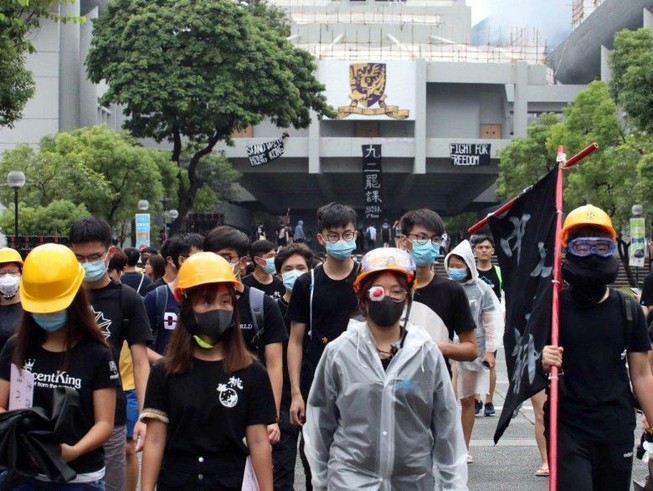 Biểu tình Hong Kong: 10.000 HS-SV bãi khóa ngày đầu năm học