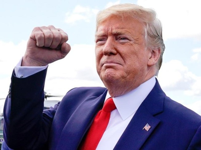 Ông Trump khoe Mỹ đang chế tạo vũ khí mới, Nga theo dõi sát