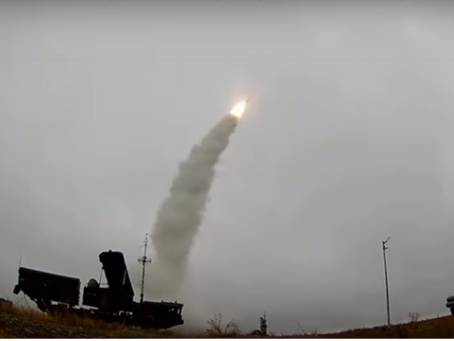 Video: S-400 Nga diệt gọn 8 mục tiêu tên lửa