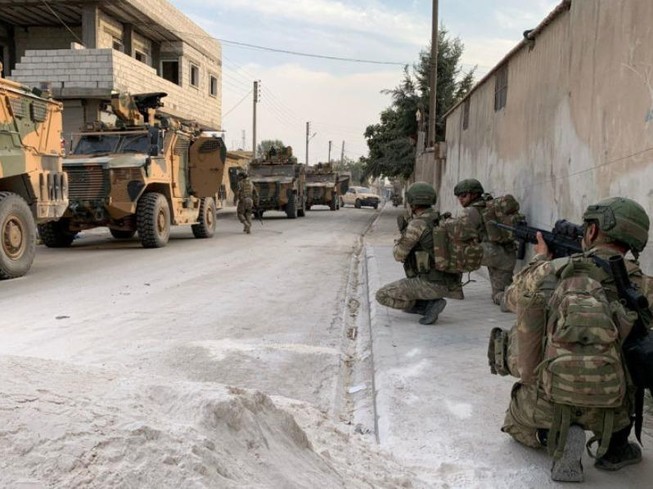 Quân chính phủ Syria giao tranh ác liệt với quân Thổ Nhĩ Kỳ