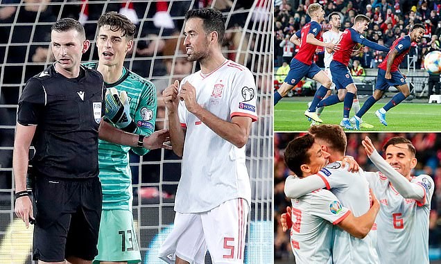 Tây Ban Nha chia điểm phút chót, Ý bất bại 7 trận VL Euro 2020