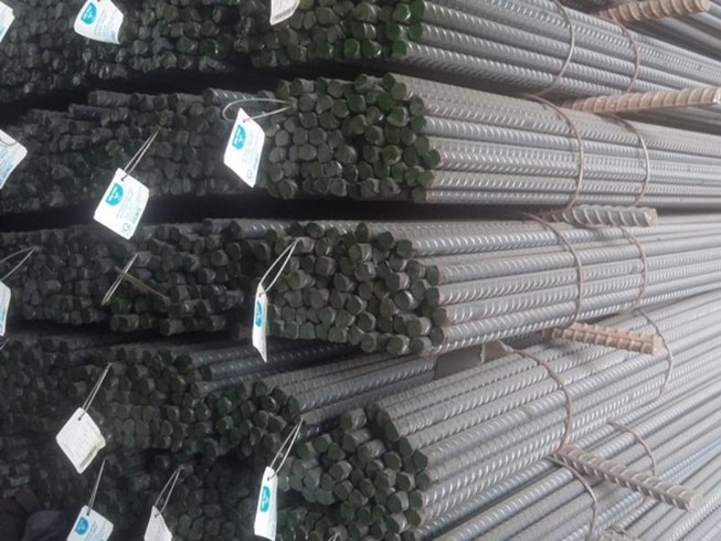 Ngành thép tiếp tục nhập siêu hàng tỉ USD