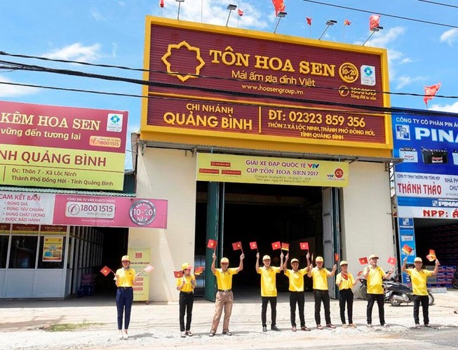 Hoa Sen lên tiếng về việc 'đóng cửa' hàng loạt chi nhánh