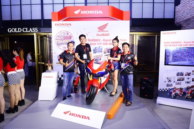 Honda tổ chức lễ chiến thắng của Marc Marquez 93