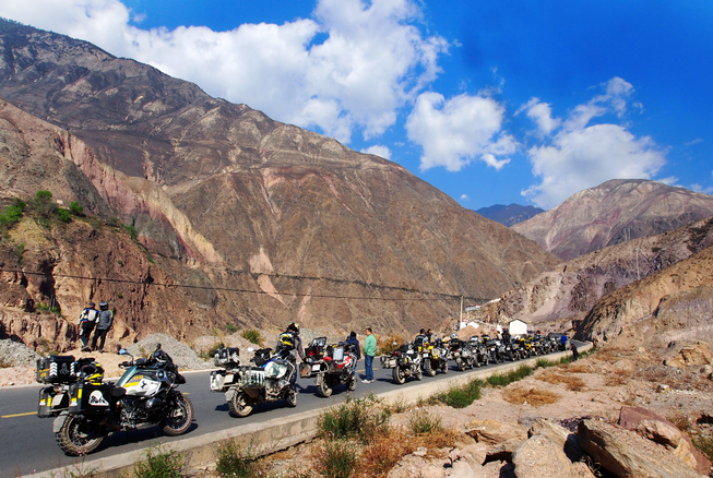 40 Biker Việt chinh phục “đỉnh Everest” bằng mô tô