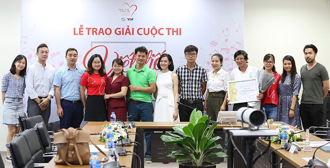 Trao giải cuộc thi sáng tác bài hát 'Viết tiếp ước mơ'