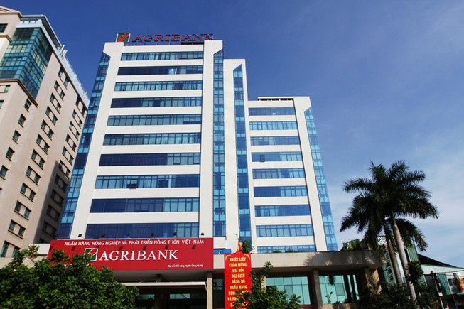 Agribank đồng hành cùng tân sinh viên 2018
