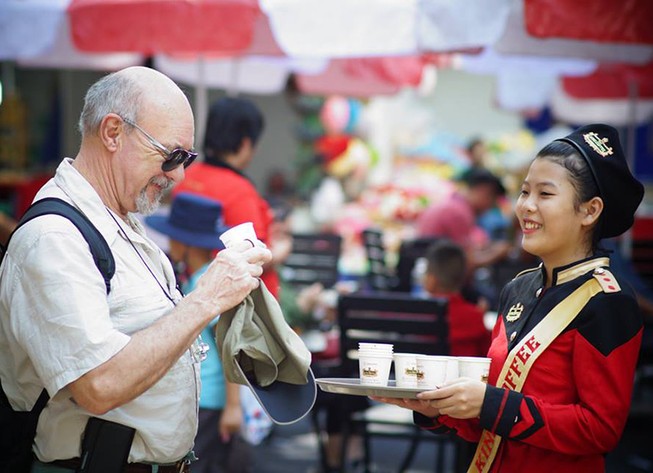 King Coffee tham gia Hội hoa Xuân Tao Đàn