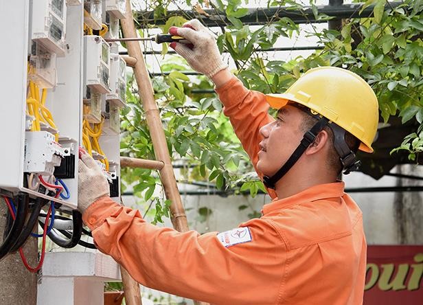 Nhà đèn mách chiêu giúp bạn giám sát tiền điện theo giá mới