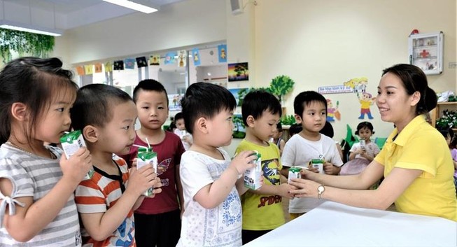 Lợi ích kép của Chương trình Sữa học đường Hà Nội