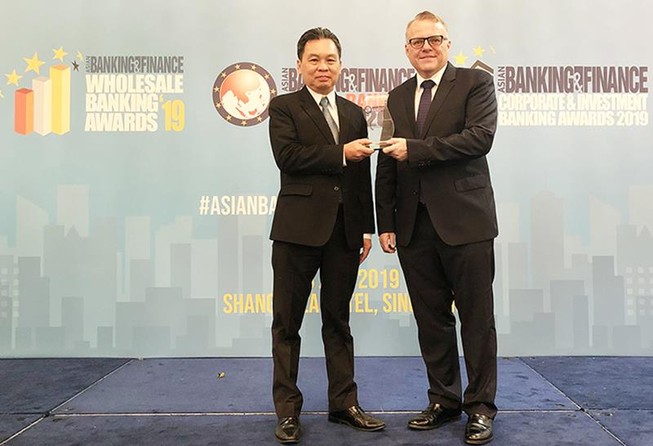 HDBank nhận giải “Ngân hàng bán lẻ nội địa tốt nhất năm 2019”