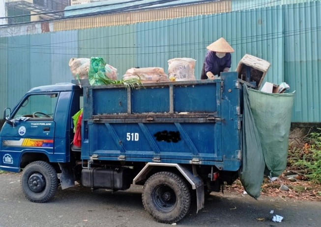 Một số điều chỉnh về việc thu gom, vận chuyển rác