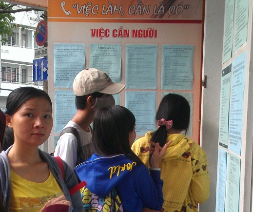 TP.HCM: tỉ lệ đăng ký thất nghiệp giảm 6%