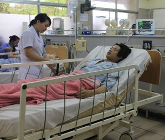 Hai người tử vong do ngộ độc nấm rừng