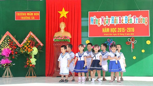 Lễ khai giảng dễ thương ở Trường Mầm non Trường Sa
