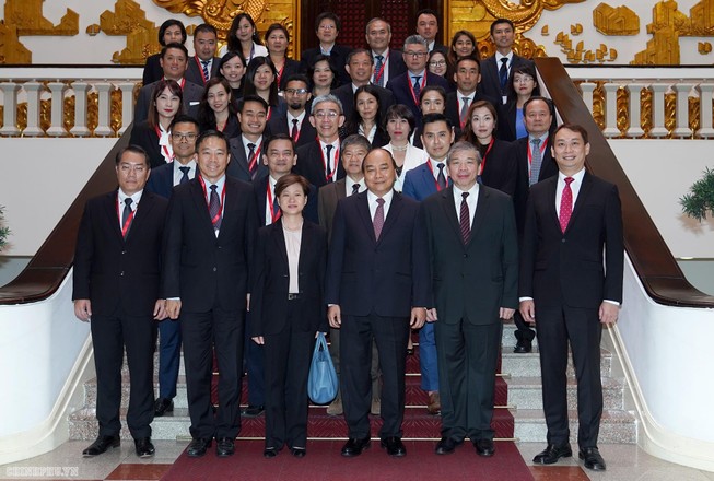 Thủ tướng tiếp đoàn doanh nghiệp Singapore