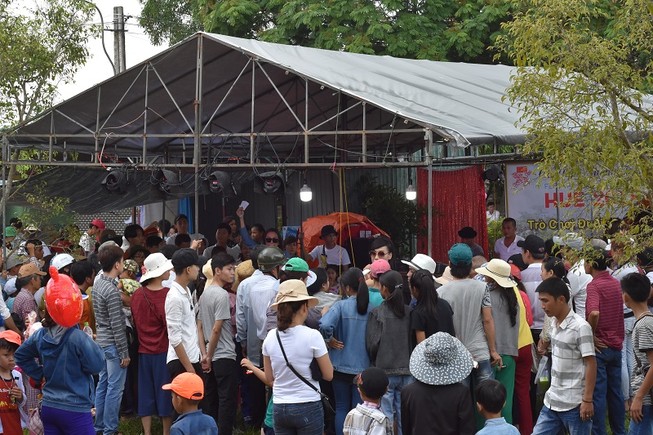 Hình ảnh làm xấu 'Chợ quê ngày hội' ở Festival Huế