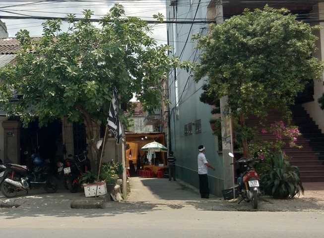 Nhắc vượt đèn đỏ bị đâm: Tử vong vì sự tử tế
