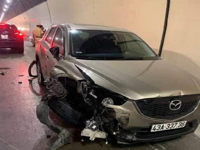 Nghi ngáo đá gây tai nạn liên hoàn ở hầm Hải Vân