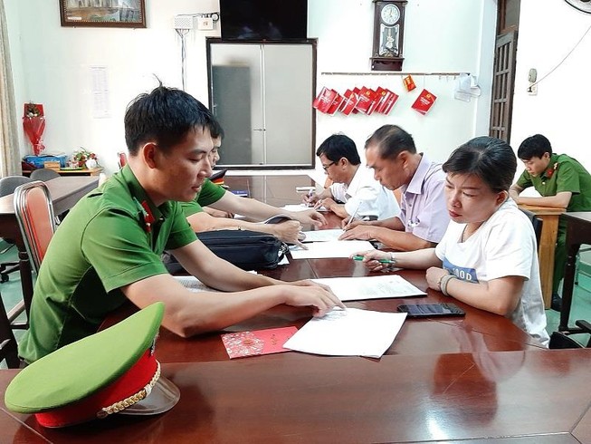 Khởi tố 7 bị can mua bán hóa đơn trái phép