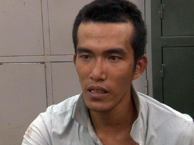 Trộm lao xe vào công an làm 1 trinh sát bị thương